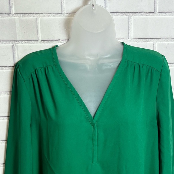 PLEIONE women v-neck long sleeve green blouse/size L - Picture 7 of 9